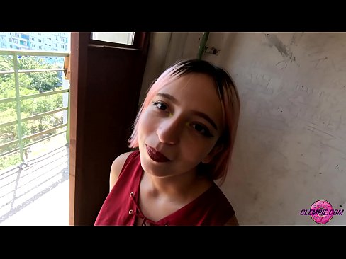 ❤️ Sha'awar ɗalibi yana tsotsar Baƙo a Waje - Cum A Fuskarsa ❤️❌ Batsa ﹏